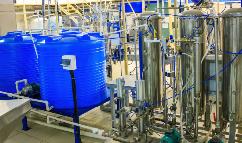When Your Water Leaves a Mark: The Everyday Story of What’s Flowing Through Your Home