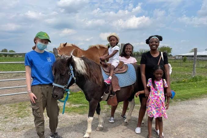 Missouri Petting Zoo